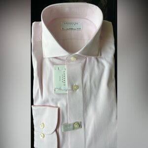 Lorenzo Uomo men’s pink dress shirt. 100% cotton fine corded. 16” neck 34/35”